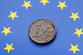 euro-bolgesi-yuzde-0,1-buyuyerek-resesyondan-kurtuldu